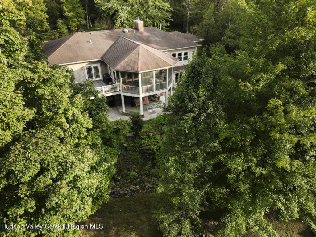 40 Lakeview Avenue, Kingston, NY 12401 - Photo 15 of 50