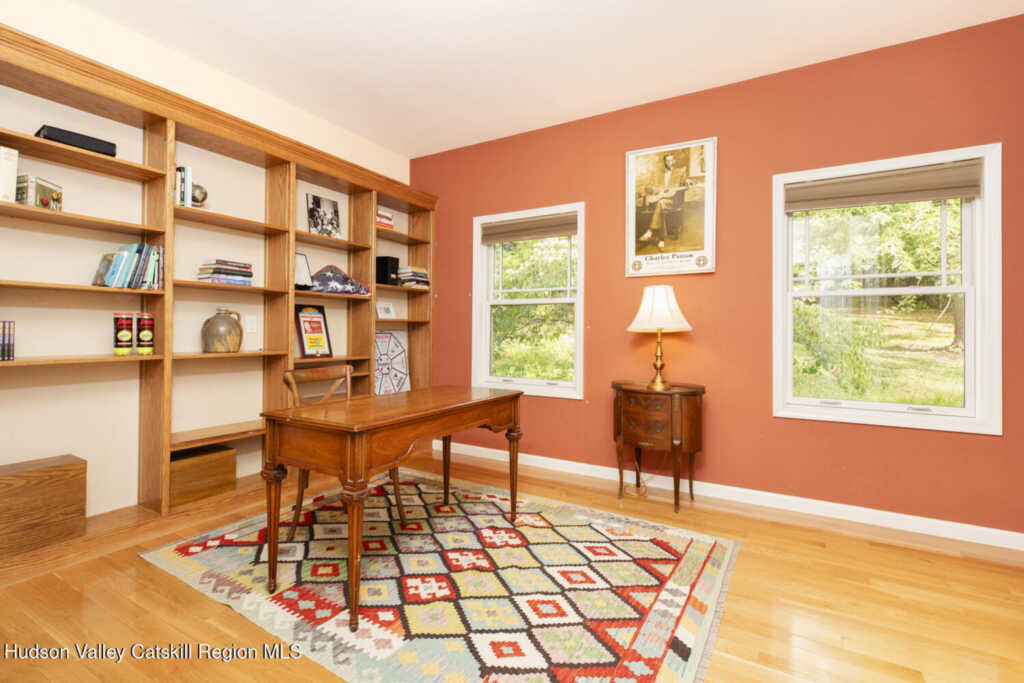 40 Lakeview Avenue, Kingston, NY 12401 - Photo 20 of 50
