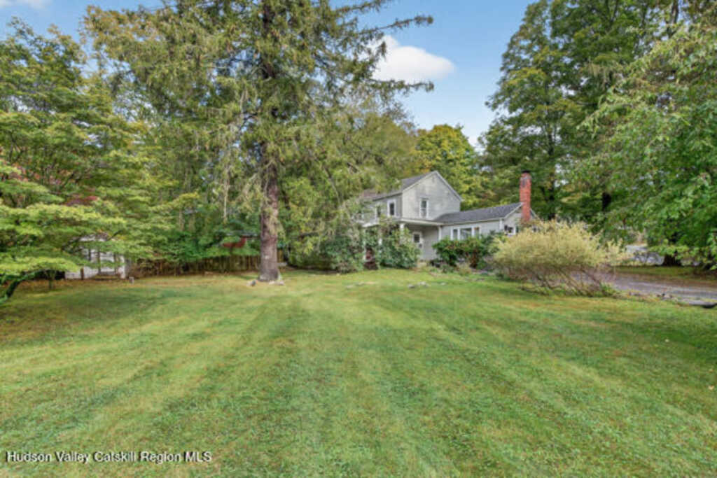 444 Saugerties Road, Saugerties, NY 12477 - Photo 2 of 18
