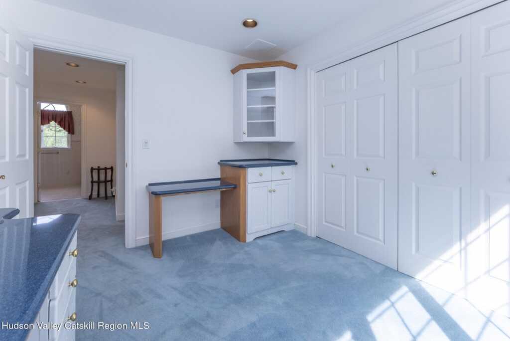 25 Alison Court, Kingston, NY 12401 - Photo 37 of 50