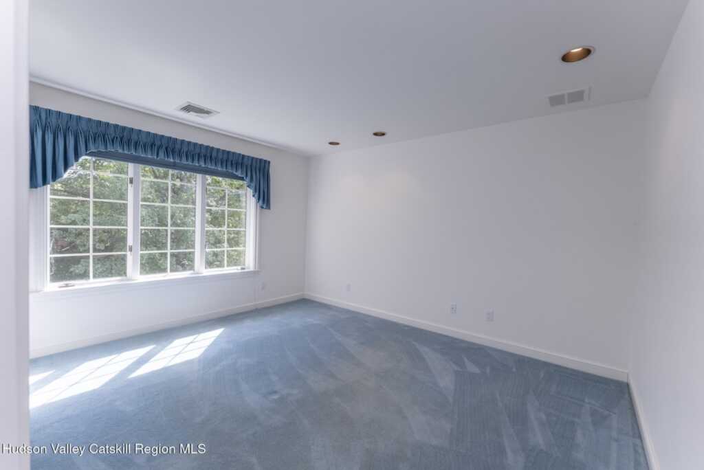 25 Alison Court, Kingston, NY 12401 - Photo 42 of 50
