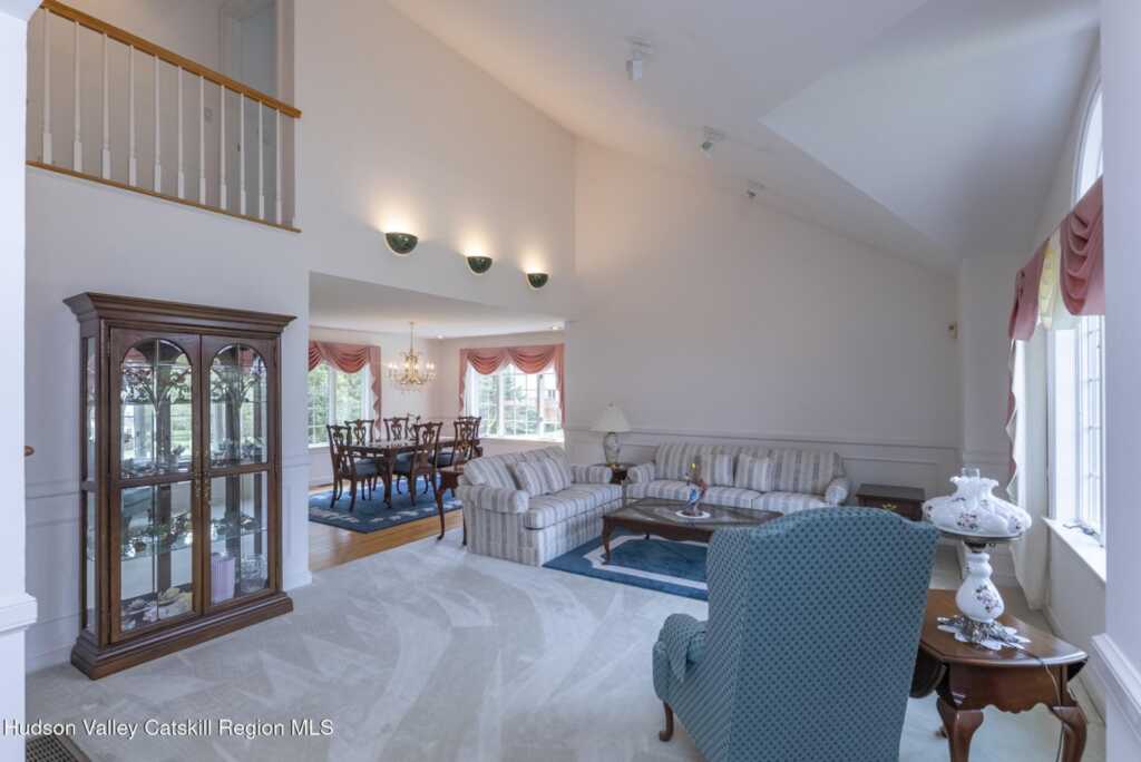 25 Alison Court, Kingston, NY 12401 - Photo 8 of 50