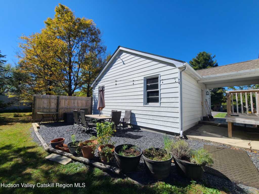 24 Dubois Road, New Paltz, NY 12561 - Photo 3 of 16