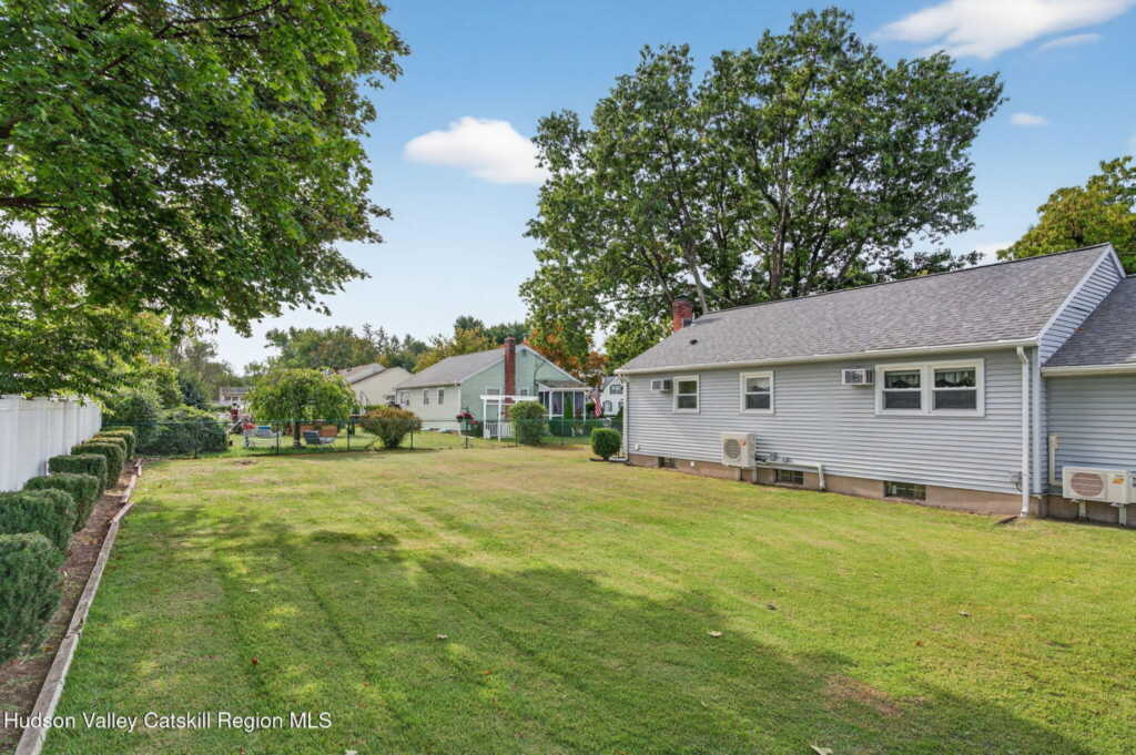 106 Yarmouth Street, Kingston, NY 12401 - Photo 17 of 19