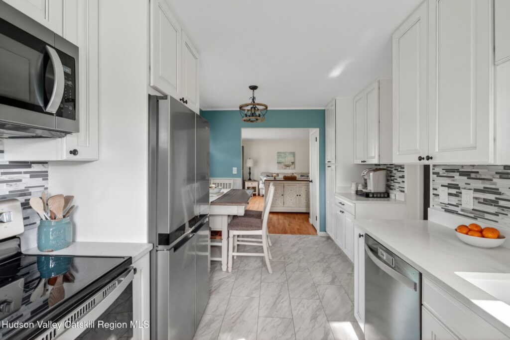 106 Yarmouth Street, Kingston, NY 12401 - Photo 7 of 19