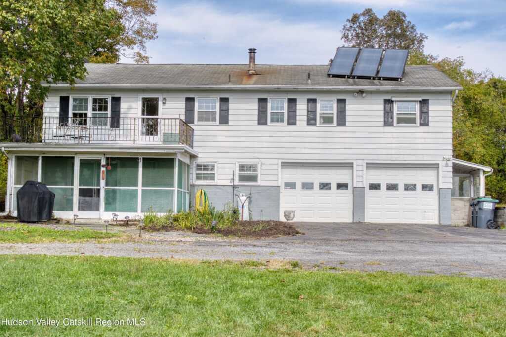 315 Pine Bush Road, Stone Ridge, NY 12484 - Photo 15 of 37