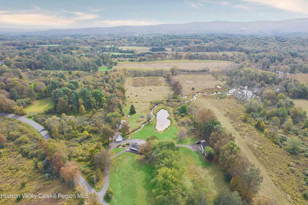315 Pine Bush Road, Stone Ridge, NY 12484 - Photo 8 of 37