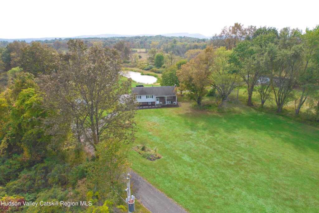 315 Pine Bush Road, Stone Ridge, NY 12484 - Photo 9 of 37