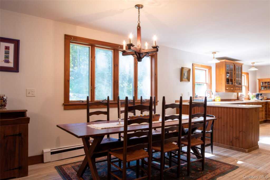 72 Old Farm Road, Rhinebeck, NY 12572 - Photo 14 of 42