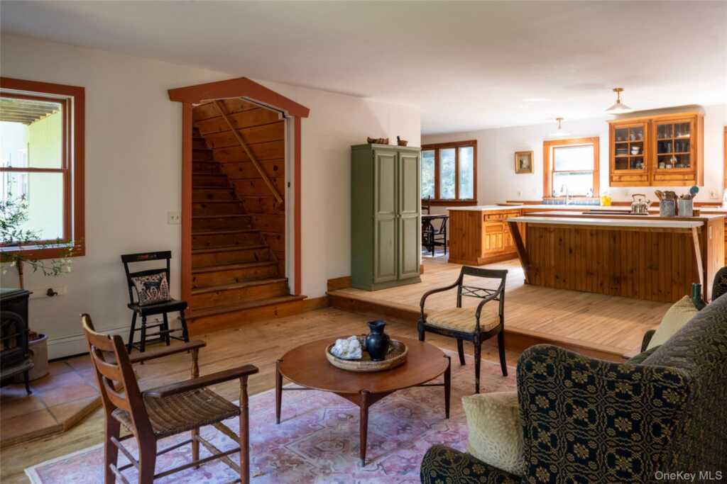 72 Old Farm Road, Rhinebeck, NY 12572 - Photo 20 of 42