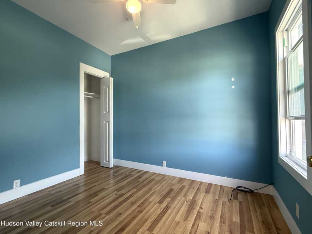 14 Livingston St, Unit #3, Saugerties, NY 12477 - Photo 7 of 8