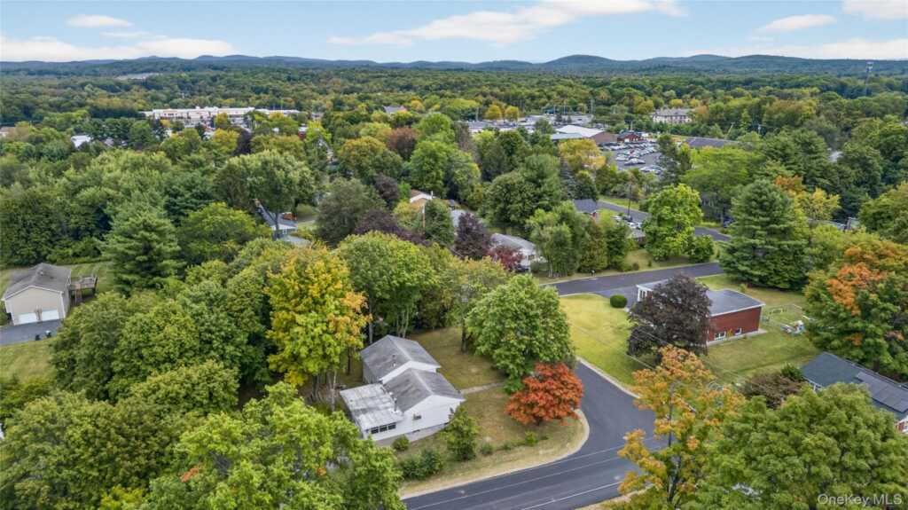 25 Cherry Hill Road, New Paltz, NY 12561 - Photo 2 of 36
