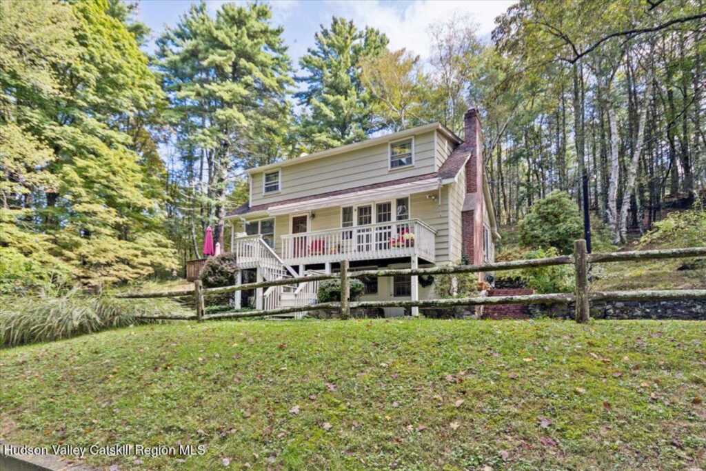 826 Buck Road, Stone Ridge, NY 12484 - Photo 10 of 40