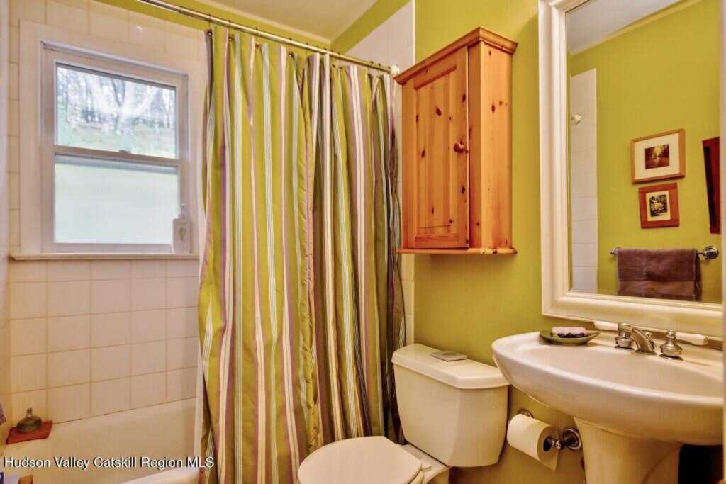 826 Buck Road, Stone Ridge, NY 12484 - Photo 32 of 40