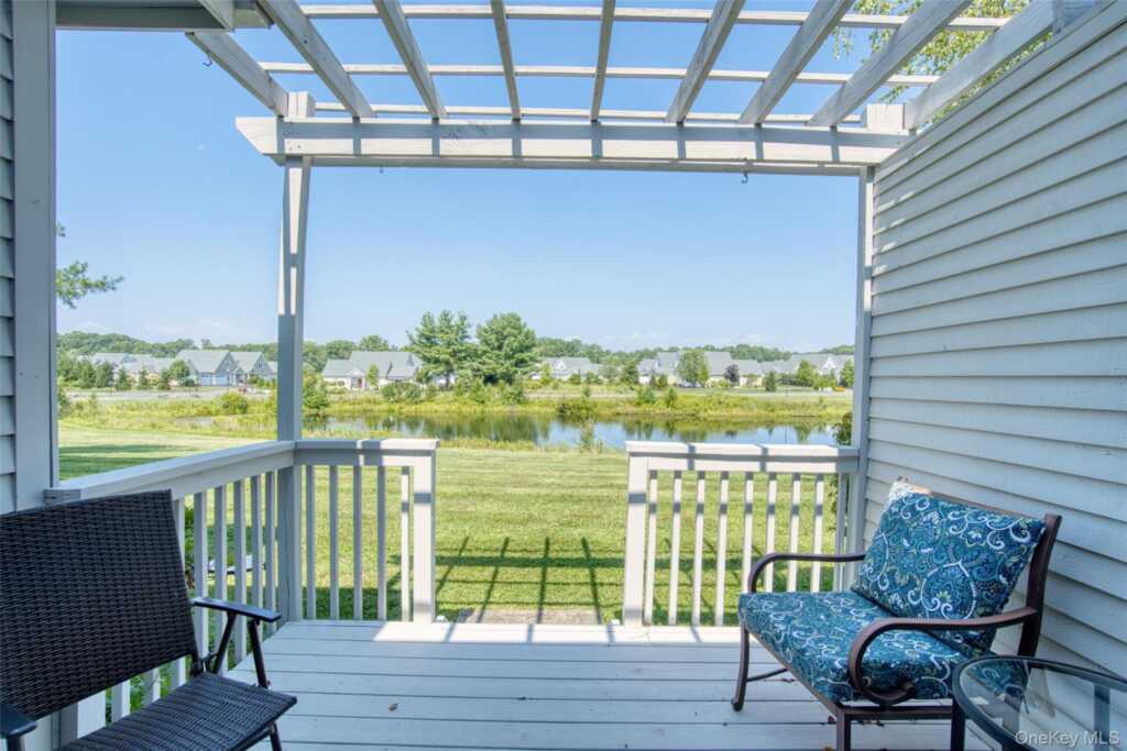 208 Cinnamon Circle, Rhinebeck, NY 12572 - Photo 24 of 27
