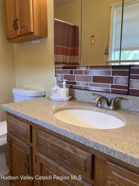 204 Heather Lane, Kingston, NY 12401 - Photo 9 of 22