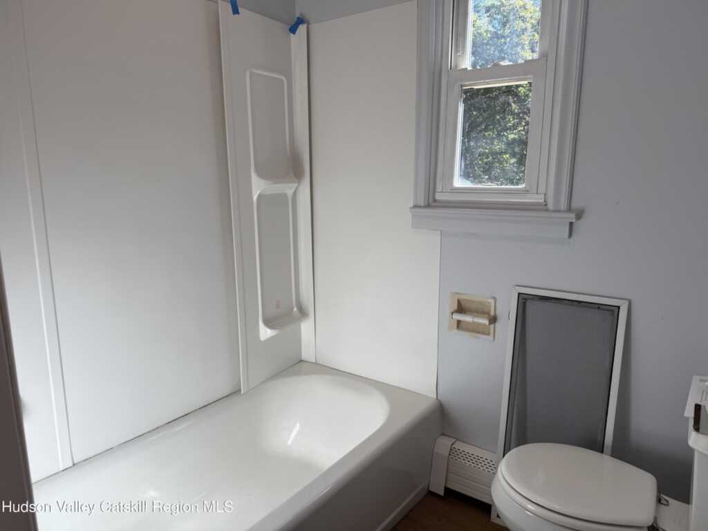 1050 Lucas Ave Extension Extension, Unit #C, Hurley, NY 12443 - Photo 7 of 8