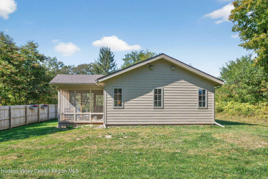 555 Mountain View Avenue, Hurley, NY 12443 - Photo 44 of 46