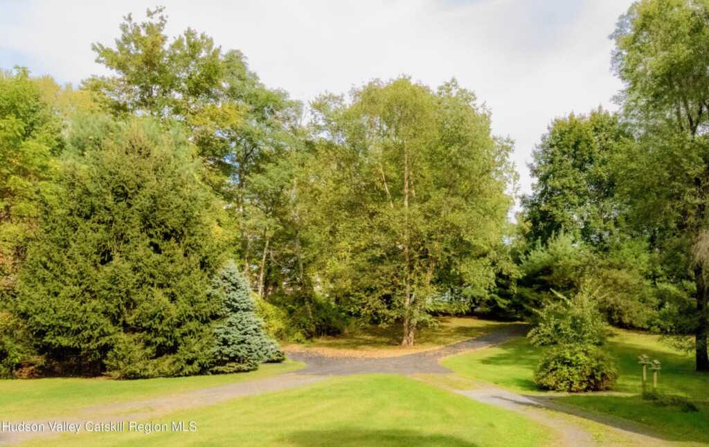 688 Churchland Road, Saugerties, NY 12477 - Photo 35 of 38