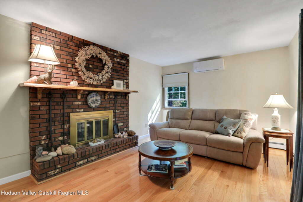 1033 Old Post Road, New Paltz, NY 12561 - Photo 19 of 35