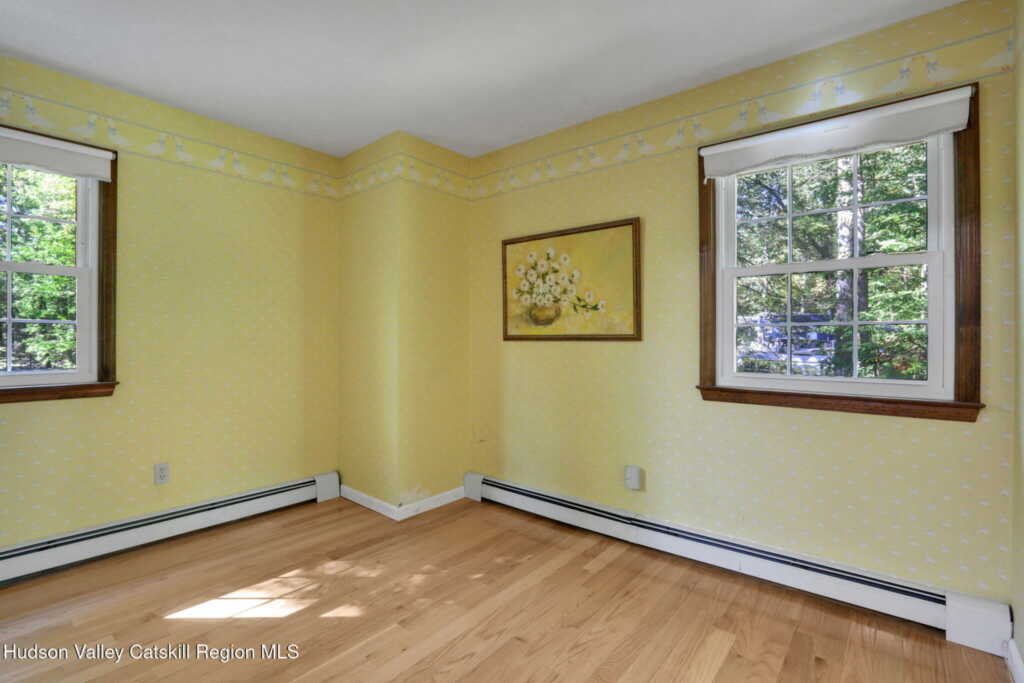 1033 Old Post Road, New Paltz, NY 12561 - Photo 25 of 35