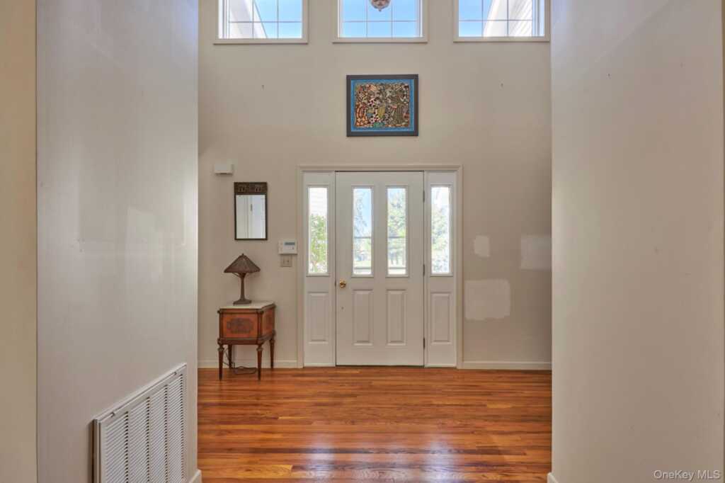111 Sandalwood Lane, Rhinebeck, NY 12572 - Photo 11 of 27
