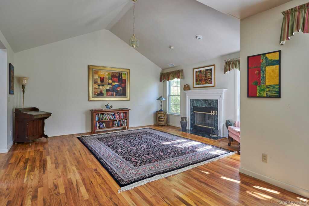 111 Sandalwood Lane, Rhinebeck, NY 12572 - Photo 7 of 27
