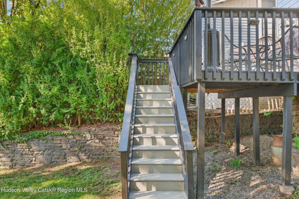 10 Jane Street, Saugerties, NY 12477 - Photo 23 of 27