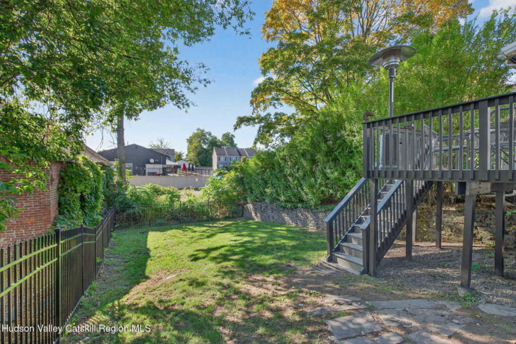 10 Jane Street, Saugerties, NY 12477 - Photo 24 of 27