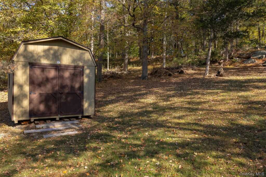 2 Haggerty Hill Road, Rhinebeck, NY 12572 - Photo 43 of 47