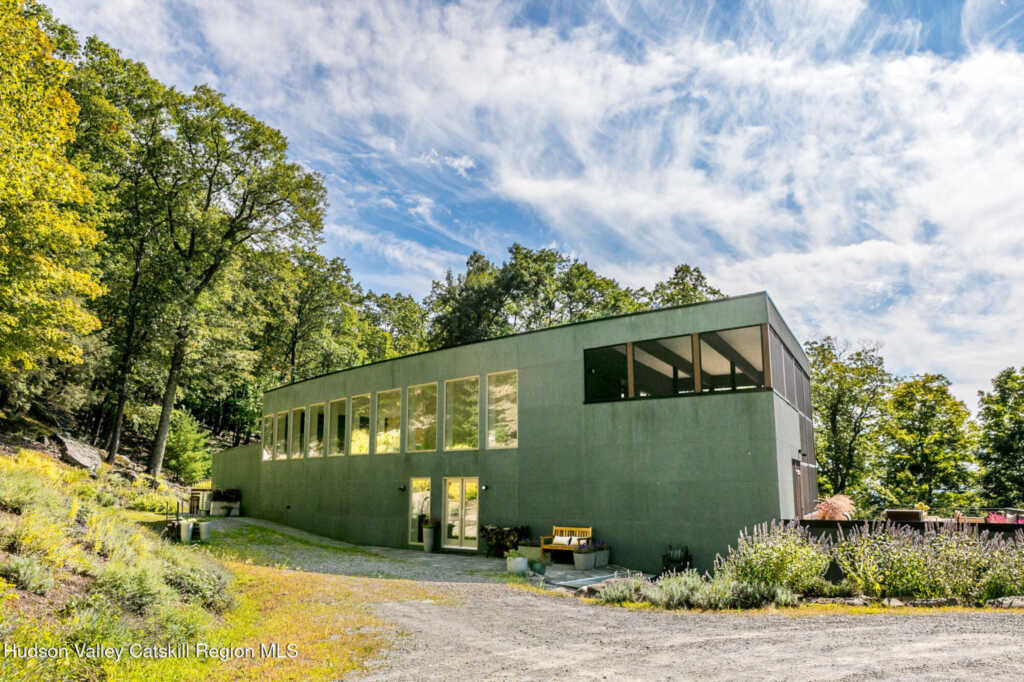 306 Meads Mountain Road, Woodstock, NY 12498