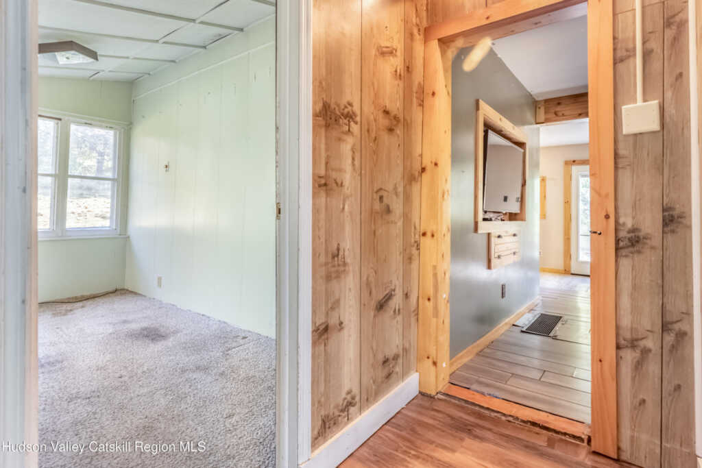 302 Pine Tree Lane, Kingston, NY 12401 - Photo 27 of 33