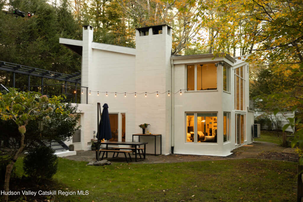 636 Zena Road, Woodstock, NY 12498 - Photo 4 of 47