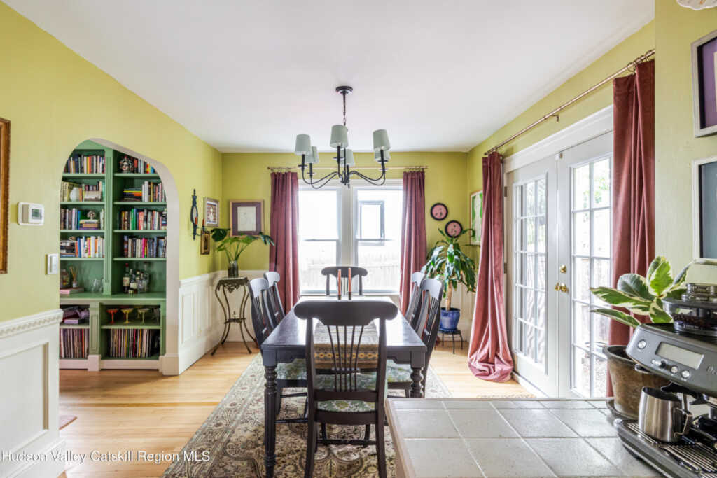 306 Chester Street, Kingston, NY 12401 - Photo 23 of 50