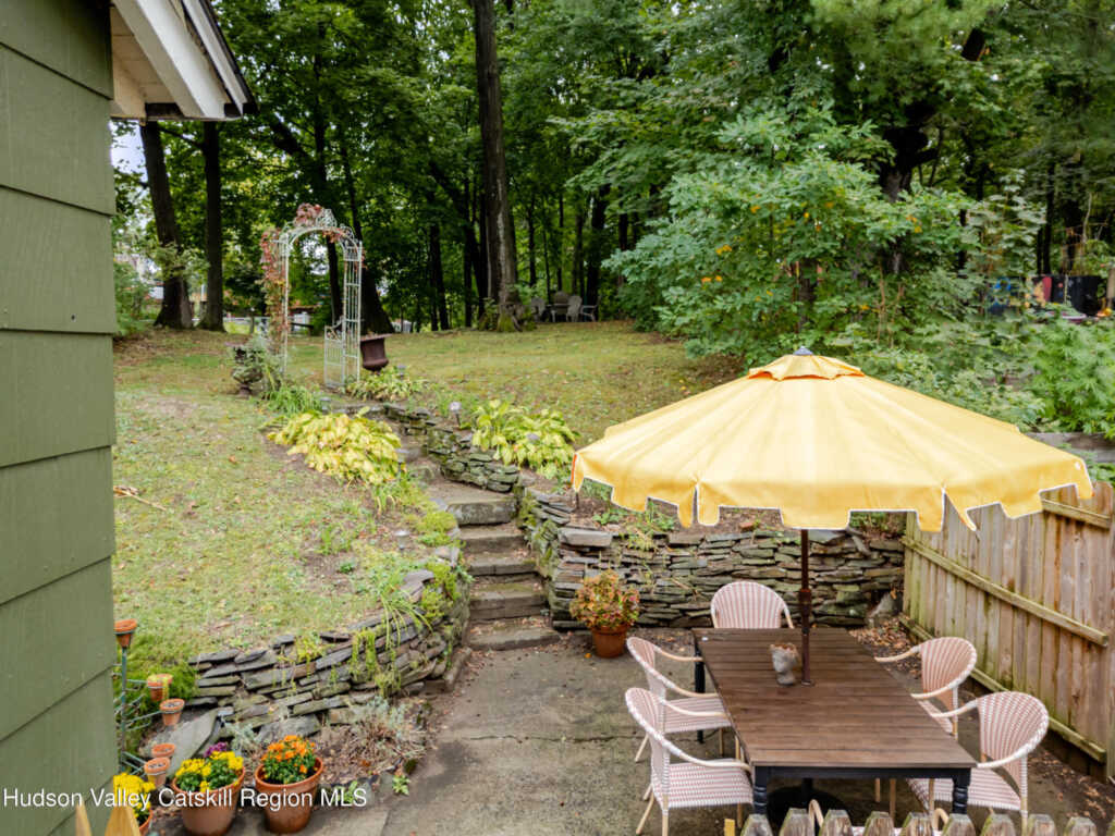 306 Chester Street, Kingston, NY 12401 - Photo 43 of 50