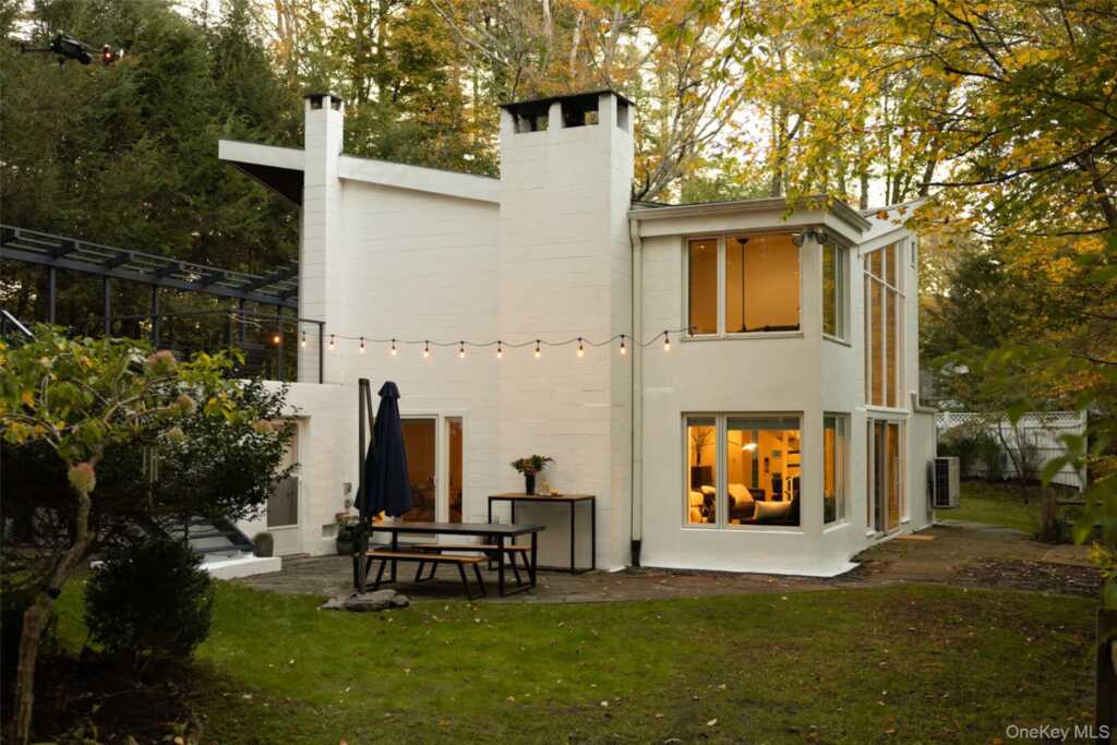 636 Zena Road, Woodstock, NY 12498 - Photo 4 of 47