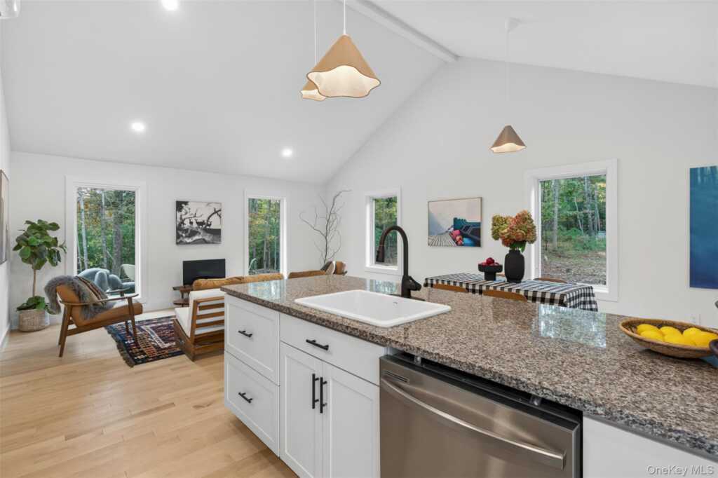 115 Froners Road, Hurley, NY 12443 - Photo 12 of 32