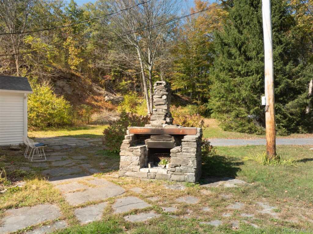 98 Nista Road, Saugerties, NY 12477 - Photo 31 of 37