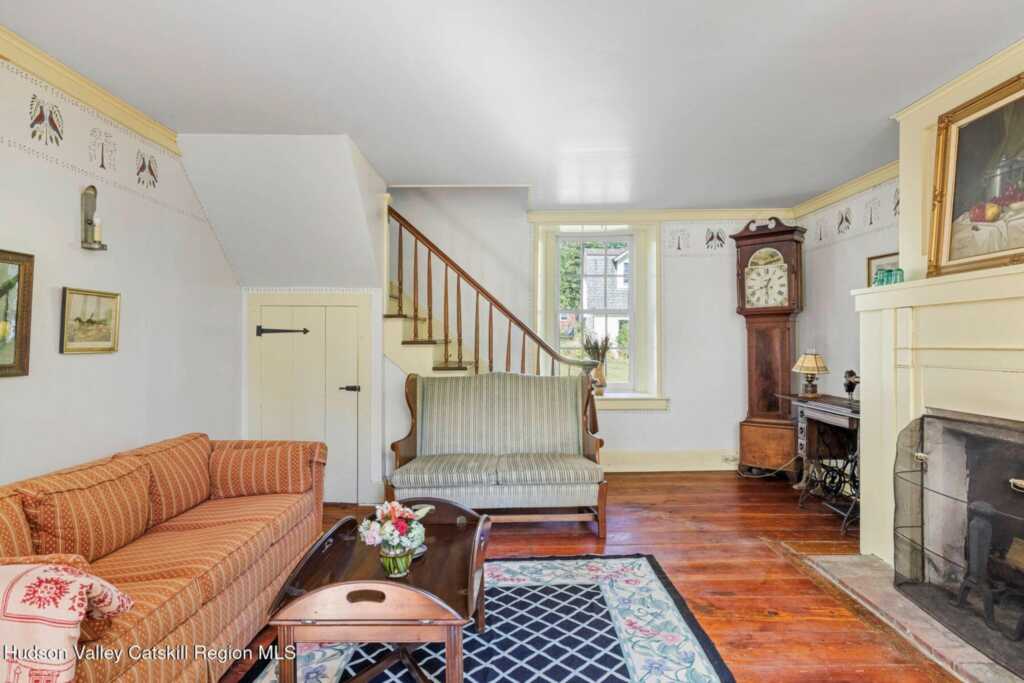 392-396 Cottekill Road, Stone Ridge, NY 12484 - Photo 10 of 34