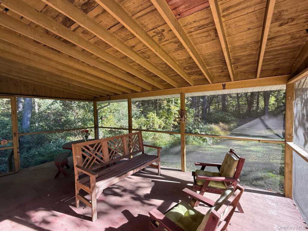97 White Schoolhouse Road, Rhinebeck, NY 12572 - Photo 13 of 17