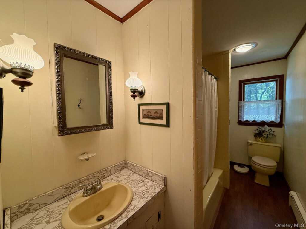 97 White Schoolhouse Road, Rhinebeck, NY 12572 - Photo 8 of 17