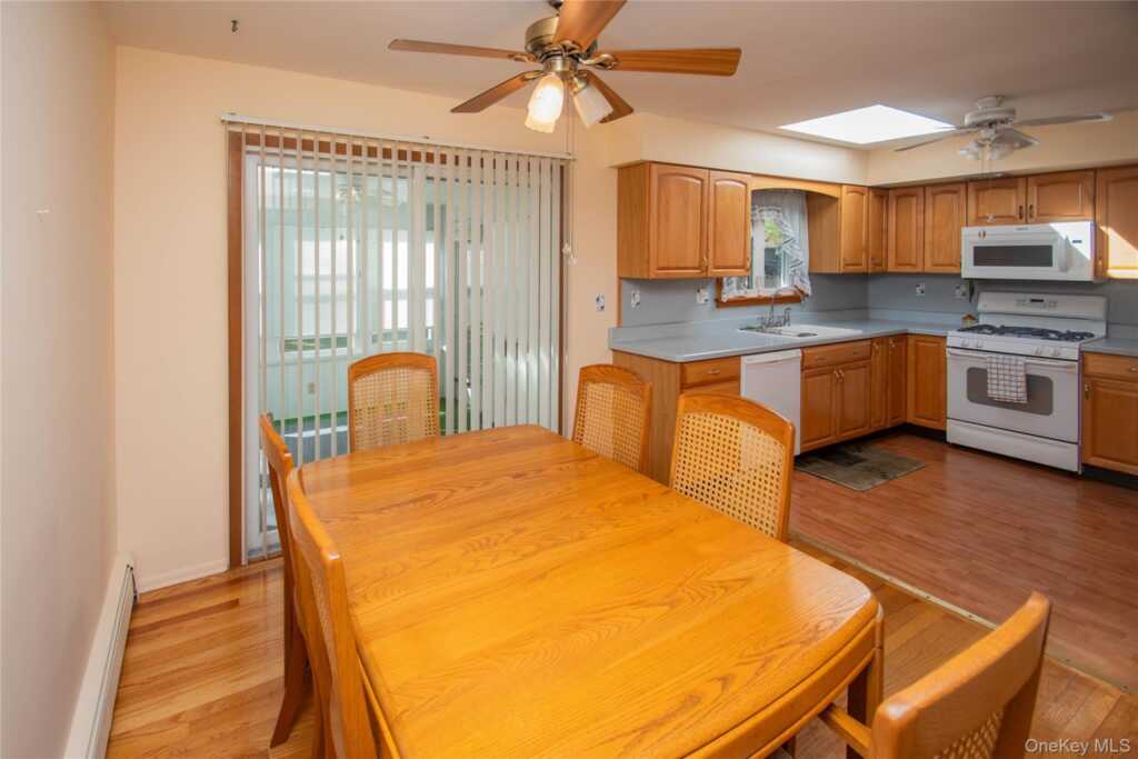 44 Lamb Avenue, Saugerties, NY 12477 - Photo 4 of 14