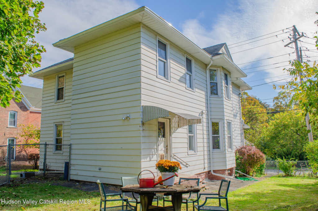 11 3rd, Kingston, NY 12401 - Photo 33 of 34