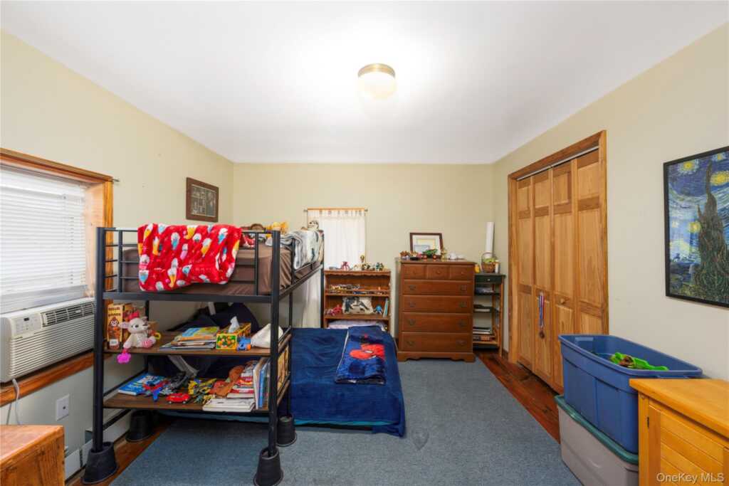 191 White Schoolhouse Rd, Rhinebeck, NY 12572 - Photo 14 of 39