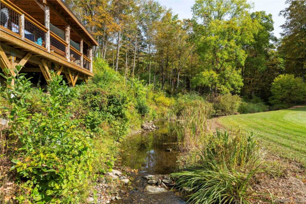 191 White Schoolhouse Rd, Rhinebeck, NY 12572 - Photo 22 of 39