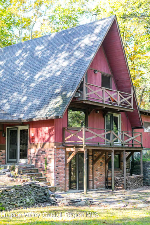 18 Niles Drive, Woodstock, NY 12498 - Photo 2 of 40