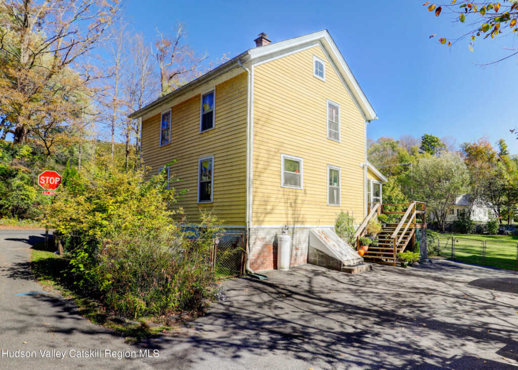 17 S Wall Street, Kingston, NY 12401 - Photo 4 of 27