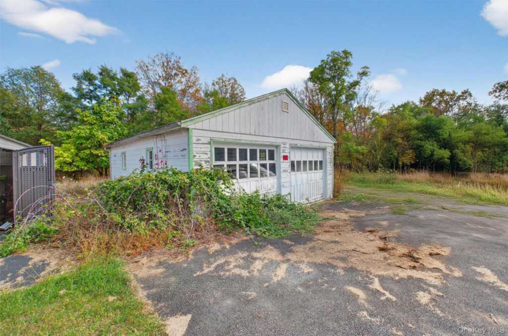 300 Band Camp Road, Saugerties, NY 12477 - Photo 18 of 48