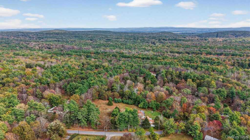 300 Band Camp Road, Saugerties, NY 12477 - Photo 28 of 48