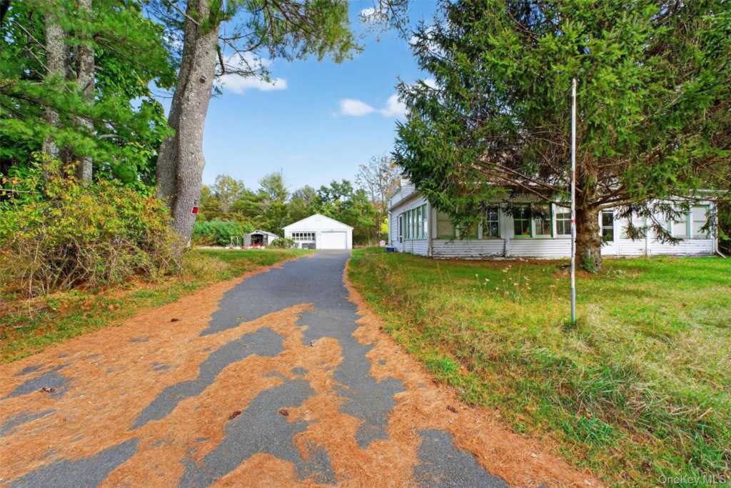 300 Band Camp Road, Saugerties, NY 12477 - Photo 44 of 48